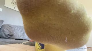 emmyfeetandsocks 170520212111762032 i caught yo foot -5