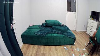 [K2S.CLUB] Voyeur-House - Luna And Friends Naked Kissing Fun 14.10.2025 Cam 2 - HD 720P-5