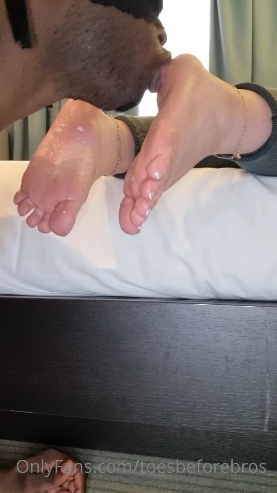 porn clip 33 toesbeforebros-13-06-2022-2477636465-here-s-the-c - fetish - femdom porn sph femdom