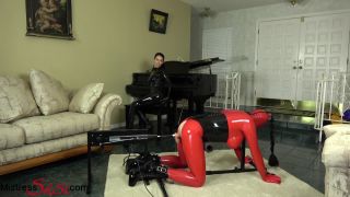 free adult video 32 Mistress Susi aka Rubber Lady – the Rubberdoll on the Fucking Machine | rubber lady | bdsm porn cute femdom-3