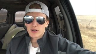 Loganwall () - introduction answering questions about me 26-03-2020-2