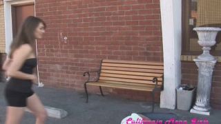 Jessica - The lighting guy Video Sex Download Porn-1