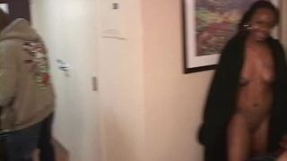 SITHXXX_S.I.T.H.XXX_2010_IttyBitty_HR_Sc1 -9