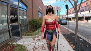 AMWednesday Exhibitionism 579496332142583808  01 578710743168331776-3
