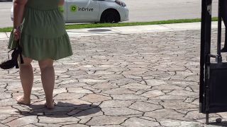 Homemade Booty Wife Outside - MILF-1