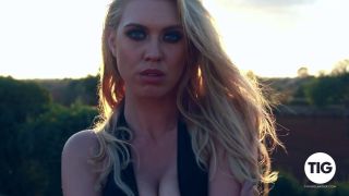 7109 Bent Over Booty - Kristy Leonie Cheeky Ass Tease-7