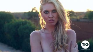 7109 Bent Over Booty - Kristy Leonie Cheeky Ass Tease-9