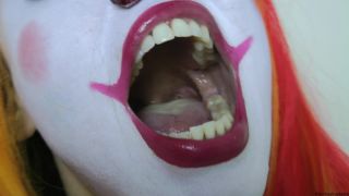 Kitzi Klown - Oral circus-2