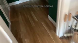 DIESADISTIN: WIR ZERTRETEN EIER, NICHT NUR ZU OSTERN... EASTERGAME (1080 HD).-5