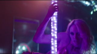 Elle Evans - Scouts Guide to the Zombie Apocalypse (2015) HD 1080p - (Celebrity porn)-5