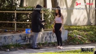Melody Foxx Gets Fucked By A Rich Goy On The Street-1