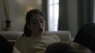 Evelyn claire – mixed family 4 scene 2 (2021-08-06) [1080p]-1