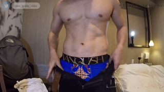 6206 A Handsome Big Macho Has Sex While He Is Alive-1