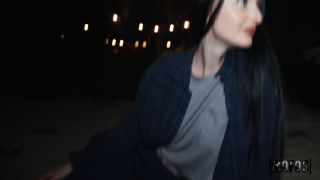 Hes Got Rizz 25 08 16 Violet Voss Pitching A Tent For – Full HD-1