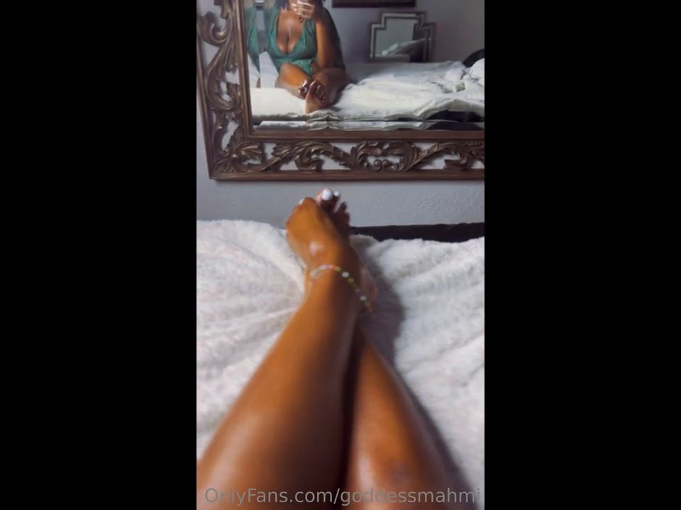 Hardcore porn Goddess Mahmi Goddess Mahmi aka goddessmahmi - 04-27-2023 OnlyFans Video - Enjoy this little footass tease video