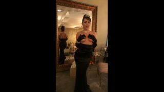 Holly Randall 29475391-sstg-AB06CE80-E030-4FE2-8066-2A3D42DDD5D3-1