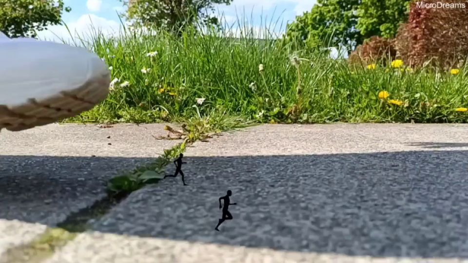 MicroDreams Studio - Giantess Walk 2 (Fetish porn)