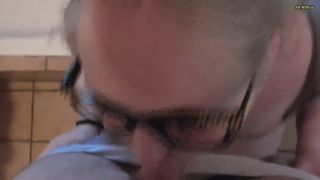 Chubbys - Angestellter toilette blowjob 720P - Germany-0