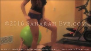 Saharah Eve - Squats and Smothering - ass worship on pussy licking-9