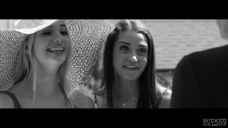 Award Winners 3 (2025).-6