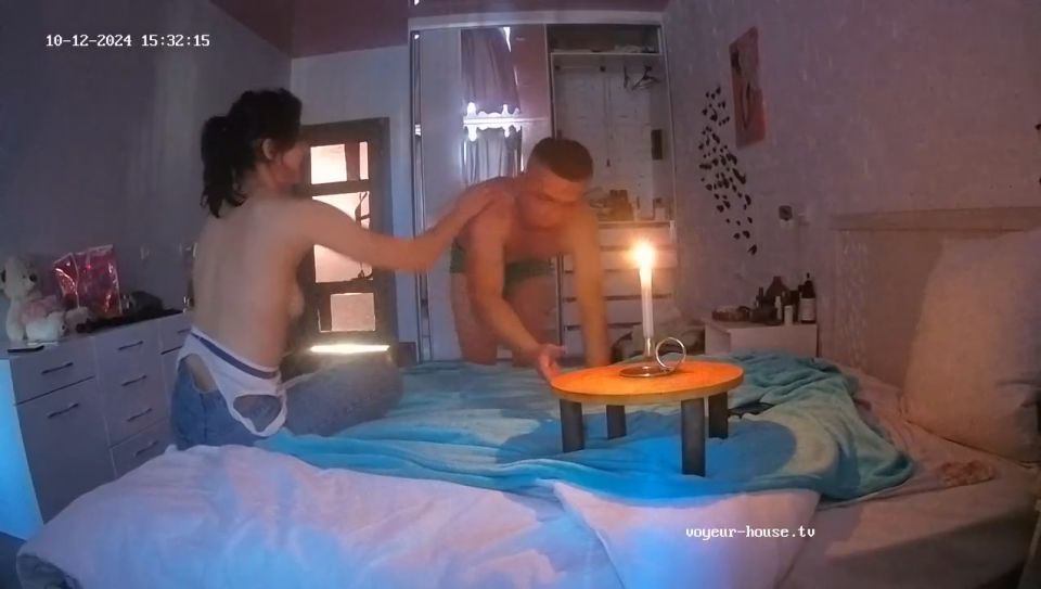 Kenia Guests Play Role Slave And Have Sex In Bedroom 2024-10-13 720P - Voyeur