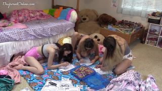 Diaperedonline2Picky Pookie Picky Pookie  Red Coloring in Nursery-1