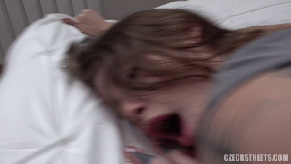 Video E132 Pizza With An Extra Cum : Eden Ivy 2160p UltraHD/4K