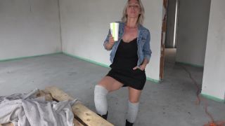 Sweetpinkpussy - 19 Jaehrigen Elektriker Azubi auf Baustelle abgefickt  - 2021-0