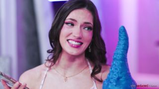 Toys Are A Girls Best Friend - Big Toys Katie, Katie Kush...-1