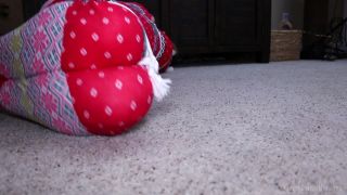 Hogtied For The Holidays - CaptiveChrissyMarie.-3