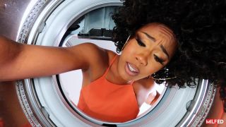 Meet My Mom Black!-1