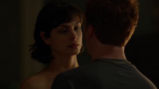 Morena Baccarin – Homeland s01e03 (2011) HD 1080p!!!-5