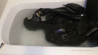 [GetFreeDays.com] Gas Mask And Rebreather Bags Underwater Part 2 Of 2 latex doll porn-3