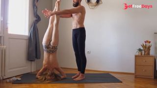 Mutual yoga and masturbation session - HOT-0