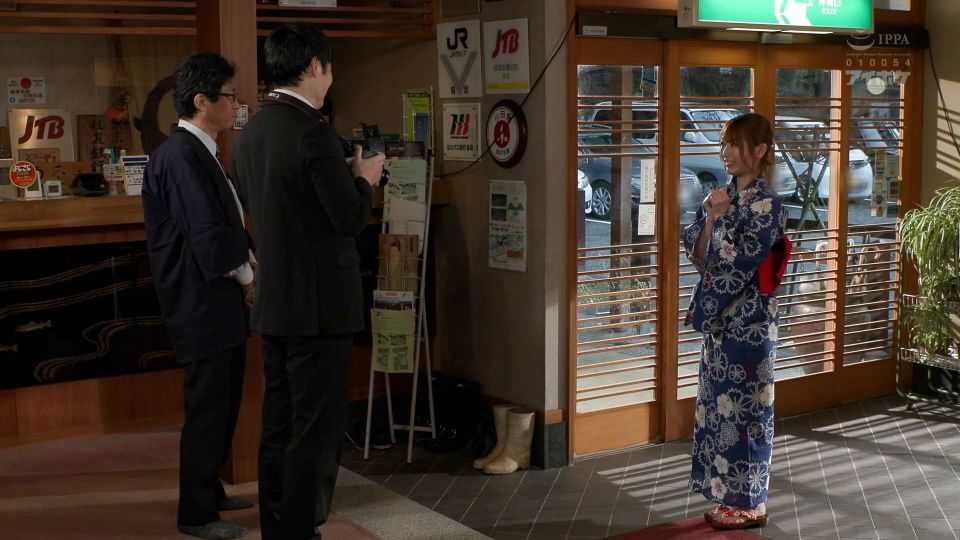 Heartbreak solo trip, wanted to erase the sadness of heartbreak with sex. I didn’t care who… I just wanted to lose myself in intense pleasure through repeated intercourse Nishimiya Yume ⋆.