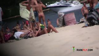 free online video 37 hardcore soft porn hardcore porn | Curvy youthful naturist lets the sun kiss her body 5 | beach-9