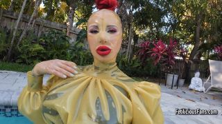 7152 Miss Fetilicious in two Layers of Latex in Florida Miss ...-0