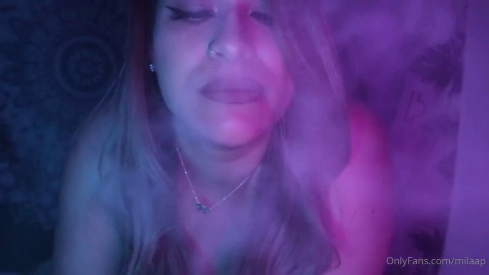 Mila P - Vape Vibes (Smoking Porn) (Smoking)