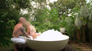 Onlyfans - Hot Jacuzzi With Wet Juicy Babygirl Is Waiting For You Hello Elly - Onlyfans-2