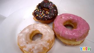 Jessica marie - jessica marie devours a donut before she slurps that dick-3