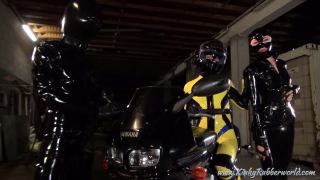 7144 Latex Bikers-0