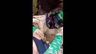 Lo distraggo durante la partita con un bel pompino e succhiata di palle...-5