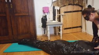 [GetFreeDays.com] Pegging Queen - Mummification pegging in latex latex lucy porn-0