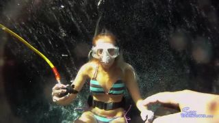 SexUnderwater e0452 Sunny Scuba Training (mp4)-0