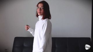 6279 She Fucks A Big Cock In Porn Casting To Earn Money On Th...-1