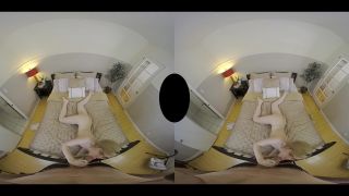 Little Slut Face vr Ella Hollywood-0