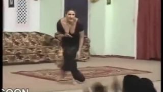 Pakistani dancer  downblouse-4