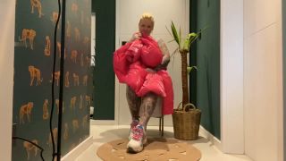 Steffi Blond - DAUNENJACKEN FICK ESKALATION Reib mir hart die fotze wund 720P - Amateur-6