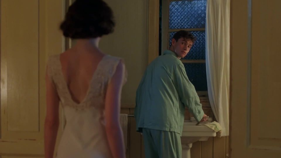 Emily Mortimer – The Sleeping Dictionary (2003) HD 1080p!!!