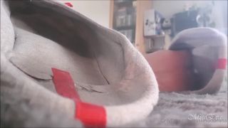 Miss Eva aka missevadomina - 11-09-2023 OnlyFans Video - Ignore cam chaussons video Miss Eva fetish-4